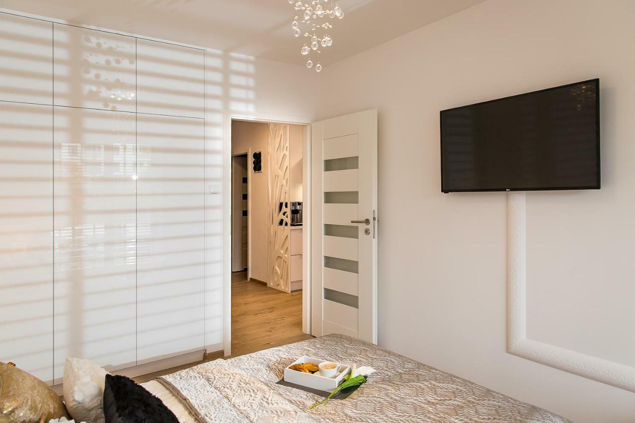 Apartament Sirius Polanki Park 코워브제크 외부 사진